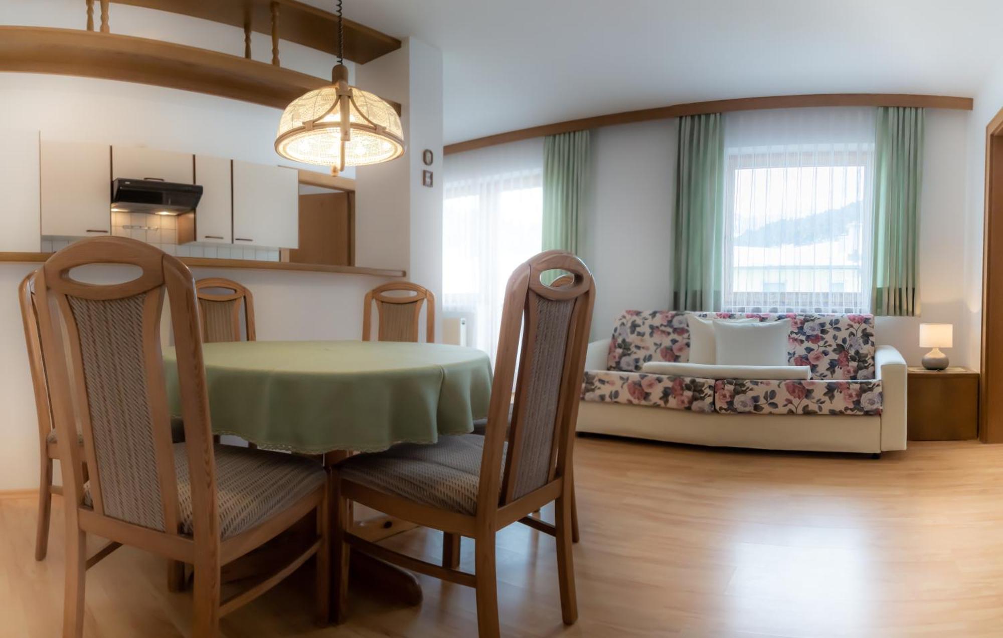 Das Alpenblick & Outdoor Lodge Hintertux Ngoại thất bức ảnh