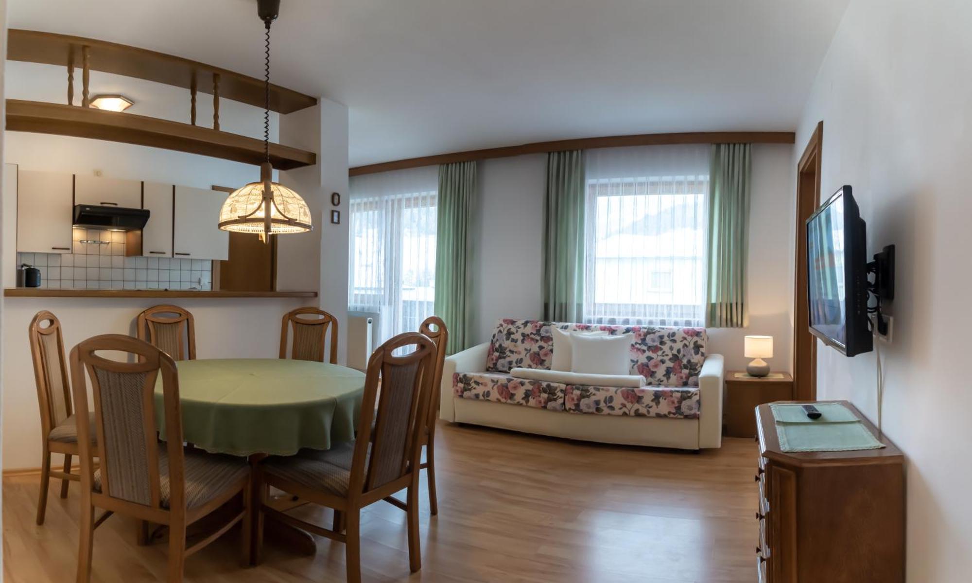 Das Alpenblick & Outdoor Lodge Hintertux Ngoại thất bức ảnh